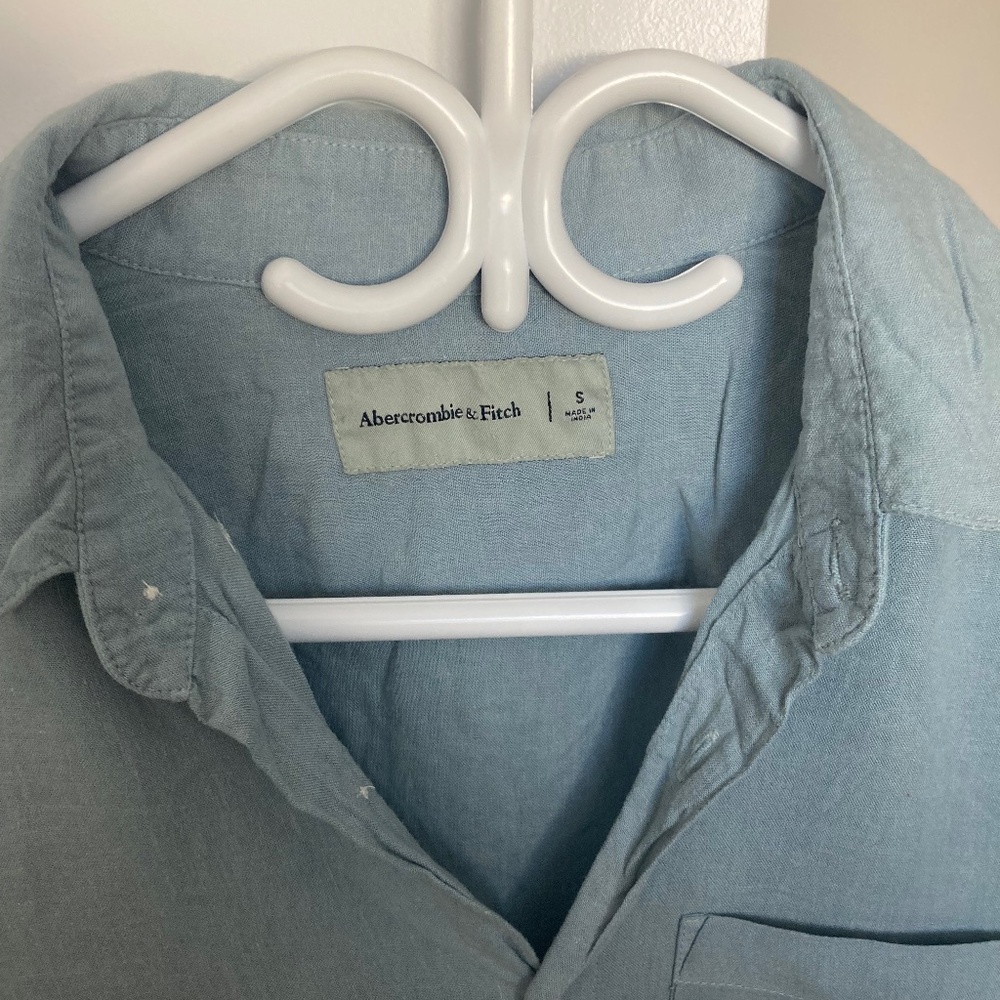 Abercrombie and fitch blue linen shirt - S